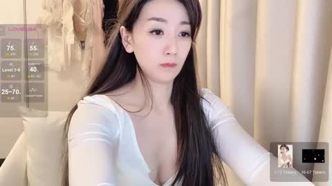 Snapshot of _nina_77 chatting on January 18, 2:36 am _nina_77 online show from January 18, 2:36 am