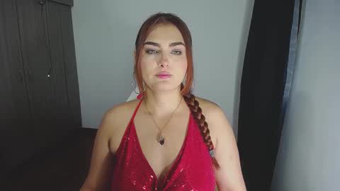 Snapshot of _ninahot chatting on February 13, 8:13 pm Nina  online show from February 13, 8:13 pm