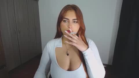 Snapshot of _ninahot chatting on January 2, 7:29 pm Nina  online show from January 2, 7:29 pm