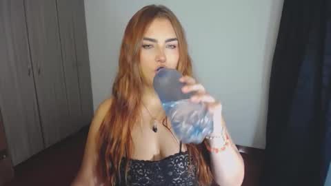 Snapshot of _ninahot chatting on January 14, 5:23 pm Nina  online show from January 14, 5:23 pm