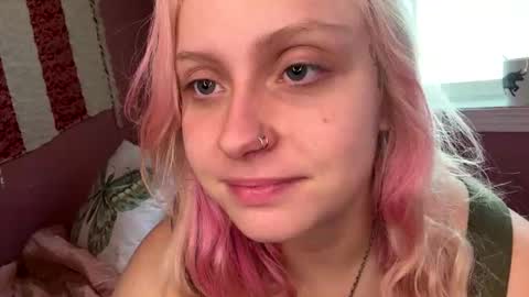 _peaceoutgirlscout_ online show from October 3, 3:06 pm