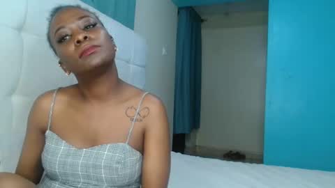 Peach online show from February 14, 9:28 pm