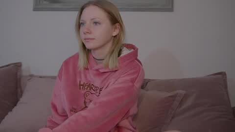 Viktoria online show from May 1, 8:17 am
