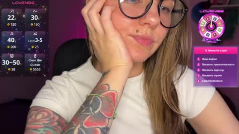  HADLY see u online 0312  online show from January 16, 6:16 pm