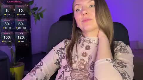  HADLY see u online 0312  online show from February 17, 5:44 pm