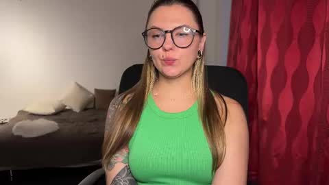  HADLY see u online 0312  online show from September 29, 4:01 pm