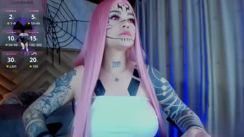 Raven online show from October 31, 1:37 pm