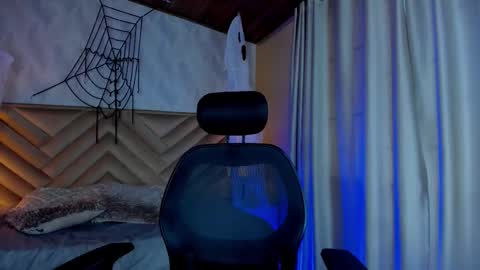 Raven online show from October 23, 5:08 pm