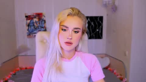 _ravena online show from November 24, 2:30 pm