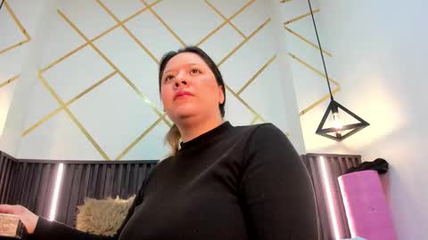 rebecca online show from March 4, 12:50 am