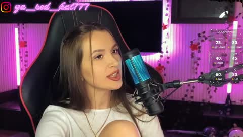 -RED HAT- online show from April 16, 8:08 pm