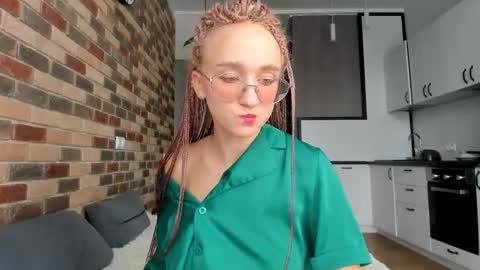 Snapshot of _ruby_kim chatting on October 22, 11:48 am Ruby online show from October 22, 11:48 am