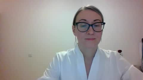 _sandyqueen__ online show from December 5, 8:21 pm