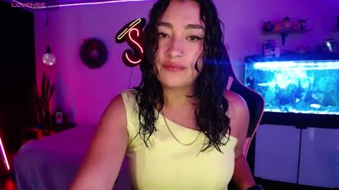  SantaLove  online show from December 17, 6:31 pm