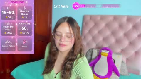 Snapshot of _sarahh_0hh chatting on February 7, 2:04 pm Sarah online show from February 7, 2:04 pm