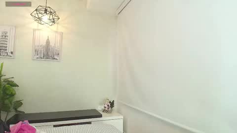 Sassy Girl online show from September 10, 6:19 pm