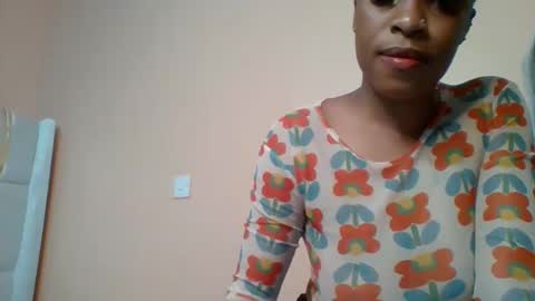 _sassydiva_ online show from November 30, 9:52 pm