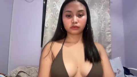 _shinelee online show from April 13, 10:05 am