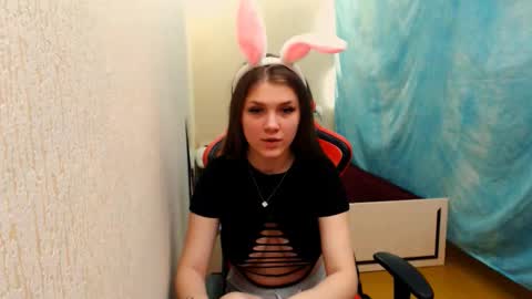 Mari online show from October 28, 5:08 pm