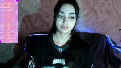 Snapshot of _shynikki chatting on October 22, 3:00 am _shynikki online show from October 22, 3:00 am
