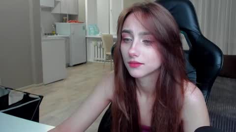 _silverdream online show from September 19, 9:36 pm