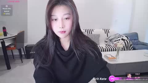 winni online show from February 12, 8:16 am