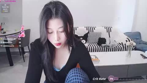 winni online show from February 25, 5:17 am