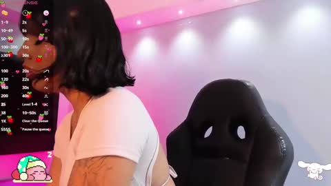 V E N U S online show from January 27, 12:26 pm