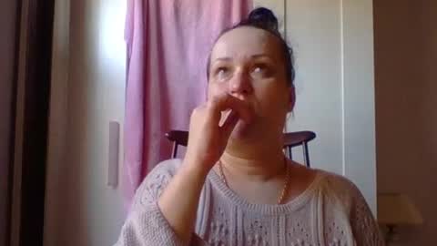 Melisa online show from March 3, 8:21 am