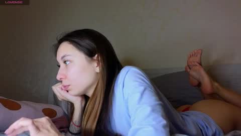 Snapshot of _sweet_gir1 chatting on December 2, 5:46 pm _sweet_gir1 online show from December 2, 5:46 pm