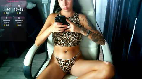 Snapshot of _sweet_ruby_ chatting on September 14, 9:07 am Milana welcome to my world online show from September 14, 9:07 am