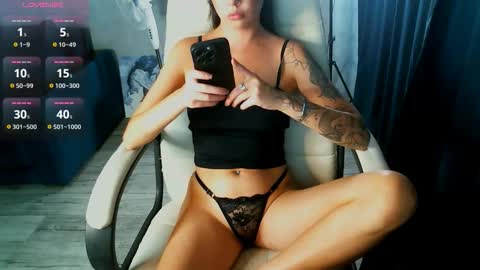 Snapshot of _sweet_ruby_ chatting on September 25, 8:13 am Milana welcome to my world online show from September 25, 8:13 am