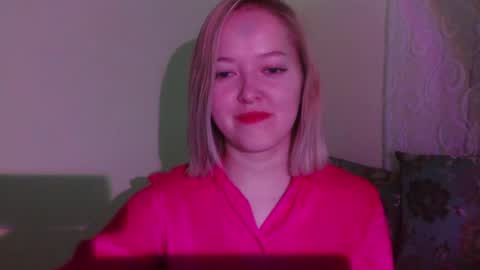 Snapshot of _sweet_smile_ chatting on September 20, 10:08 pm _sweet_smile_ online show from September 20, 10:08 pm