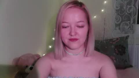 Snapshot of _sweet_smile_ chatting on September 29, 9:09 pm _sweet_smile_ online show from September 29, 9:09 pm