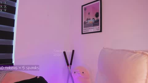 _tammarra_ online show from February 26, 6:18 pm