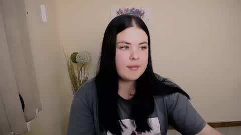 Trisha online show from September 17, 1:20 pm