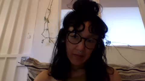 Snapshot of _tutti_frutti_ chatting on February 22, 11:10 pm _tutti_frutti_ online show from February 22, 11:10 pm