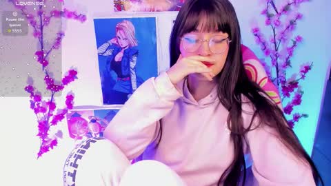     online show from October 13, 7:00 am