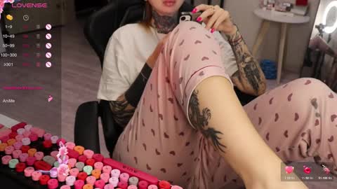 Alis online show from November 11, 7:15 am