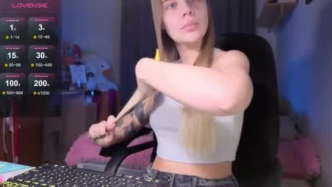 Vera online show from December 2, 9:44 am