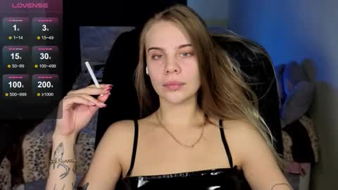 Snapshot of _wednesday_addams_ chatting on September 30, 10:21 am Vera online show from September 30, 10:21 am