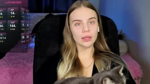 Snapshot of _wednesday_addams_ chatting on October 21, 12:31 pm Vera online show from October 21, 12:31 pm
