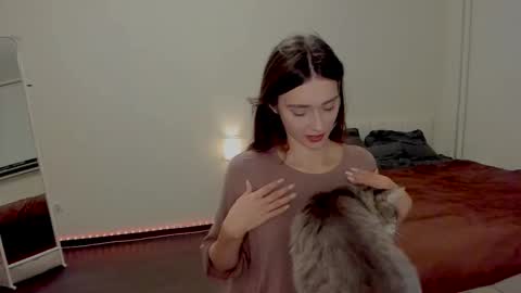 Willa online show from October 22, 3:28 pm