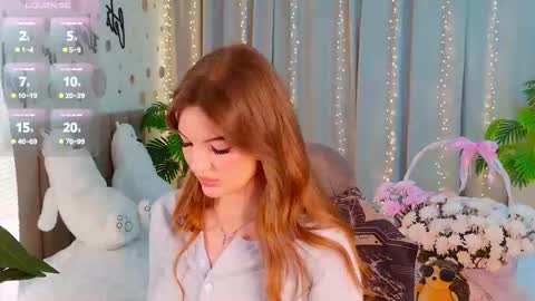 Snapshot of _your_heart_ chatting on October 4, 5:46 am Ani online show from October 4, 5:46 am