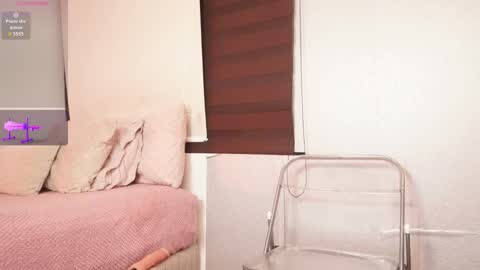 Alexandra  online show from January 13, 9:02 am