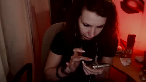 Katie online show from January 12, 4:29 pm