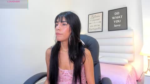 abbey_walker online show from November 15, 11:22 am