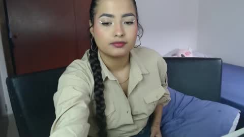 Snapshot of abbie777 chatting on September 27, 7:21 pm abbie777 online show from September 27, 7:21 pm