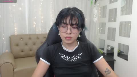 Abbi online show from December 20, 7:28 pm