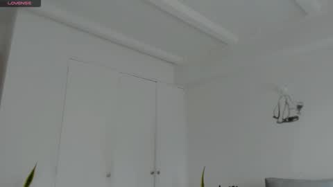 Laura  online show from September 25, 5:44 pm